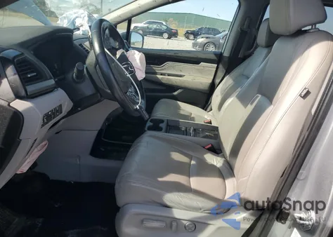 2022 Honda Odyssey Touring из США, поврежденный, VIN 5FNRL6H85NB021396